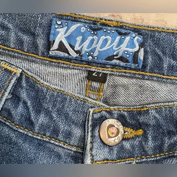 Kippys Women’s 27x31 Boot-Cut Jeans with Cross Detail & Swarovski Crystals - Picture 6 of 13